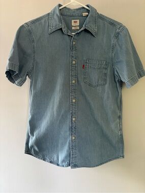 Levi's Light Blue Short-Sleeve Denim Shirt